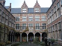 Antwerpen (72)