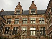 Antwerpen (76)